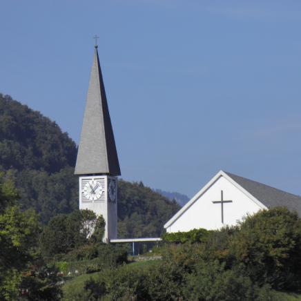Dreieckiges Kirche in Spiez